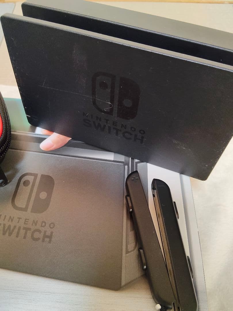 Nintendo Switch 本体 動作確認済　プロコン　ケース付き