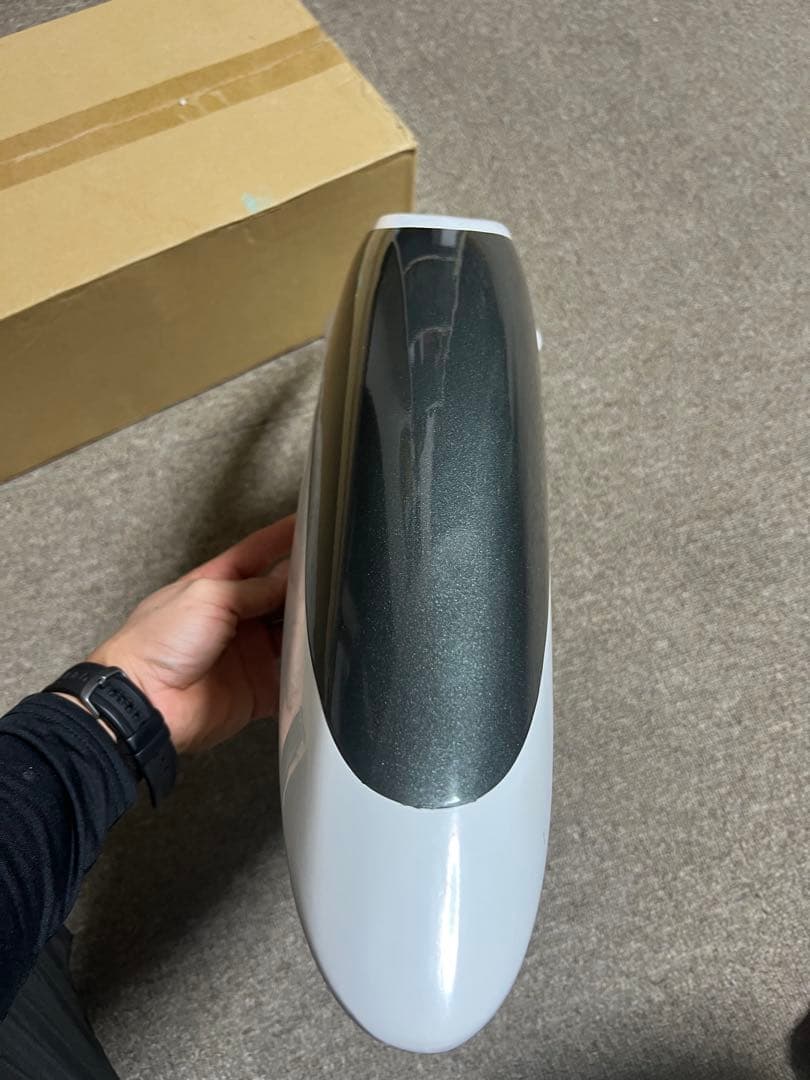 未使用　90クラスFRPキャノピーラジコンヘリコプター