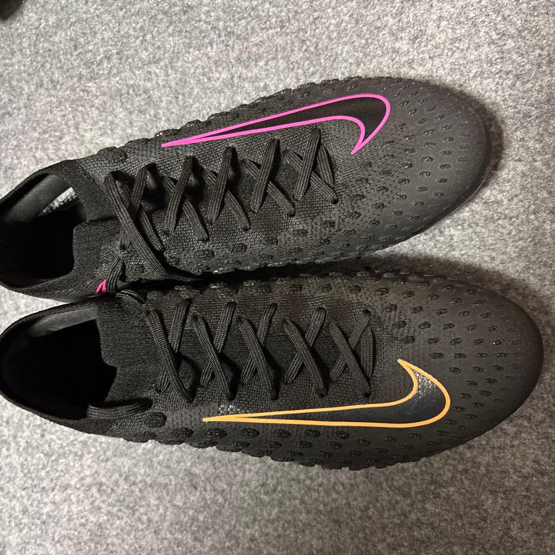 シ*ス様 左右色違い　ナイキ ファントム ウルトラ ヴェノム FG 26.0cm