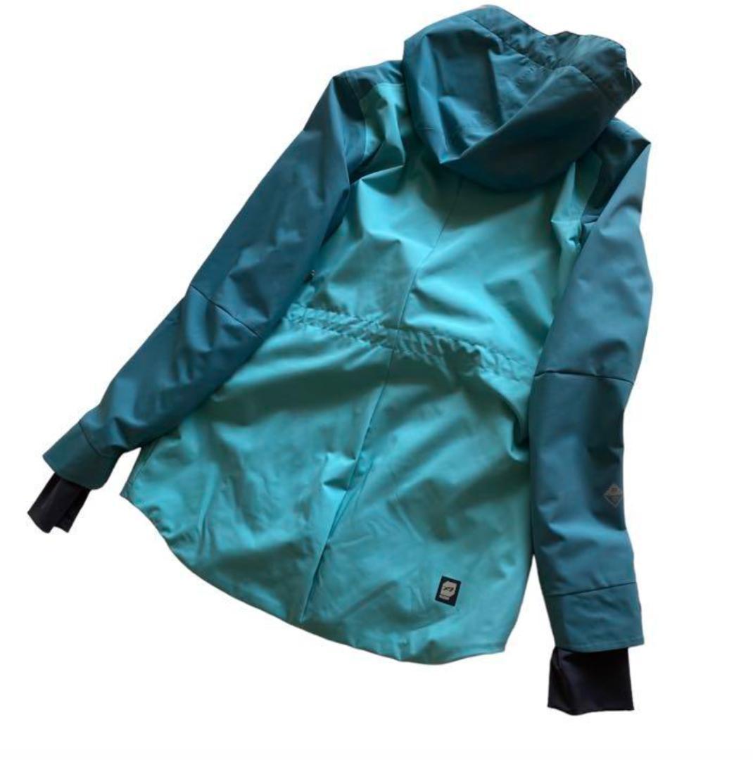 オラージュ Orage スノーボードウェア　ジャケット フード付 洗える　S