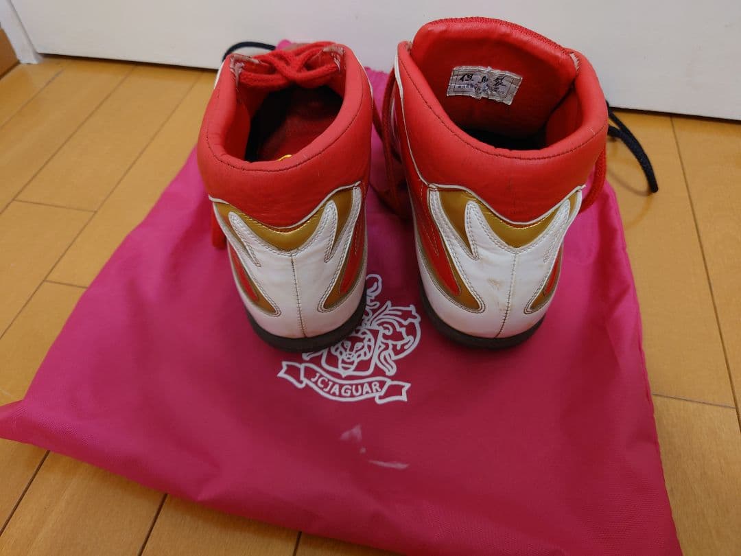 ジャガーズ レッド ハイカット スパイク 両足タフトー加工 28cm