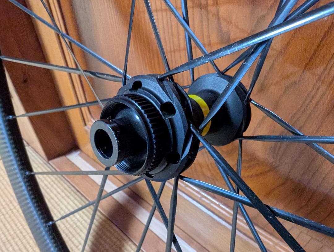 MAVIC COSMIC SLR45 DISC　マヴィック