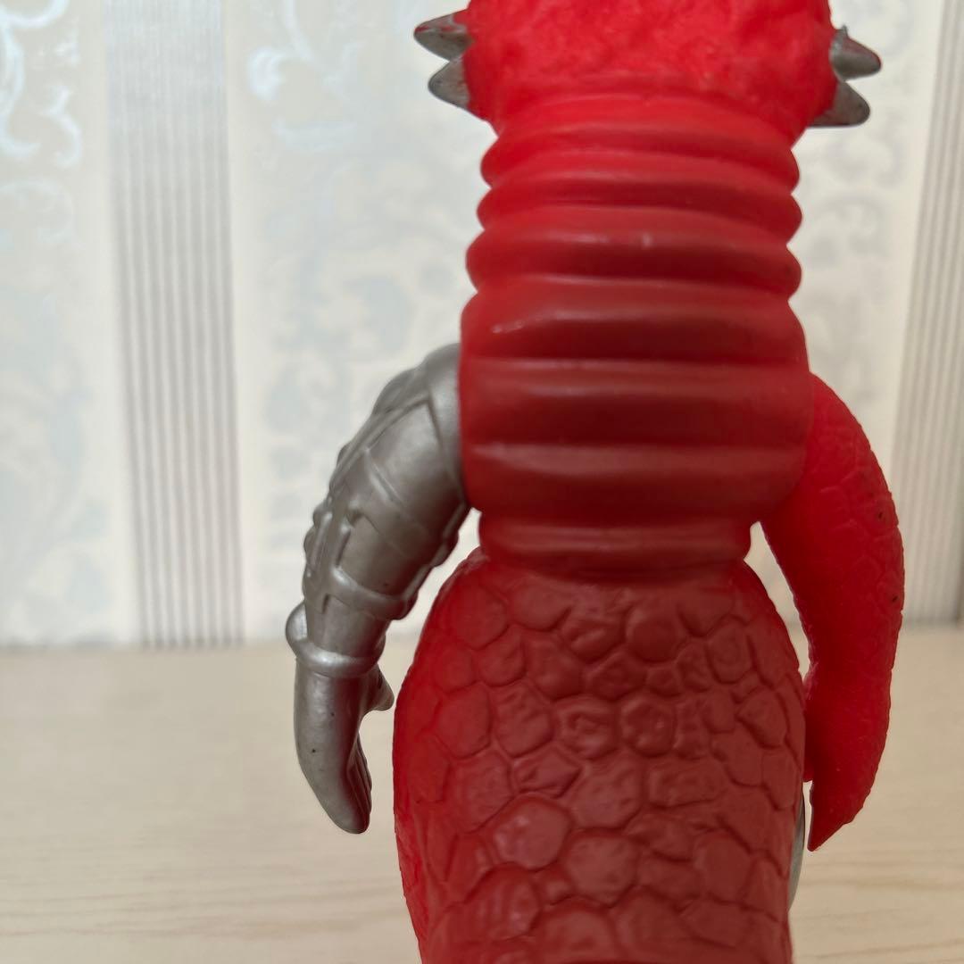 パンドン味のある怪獣