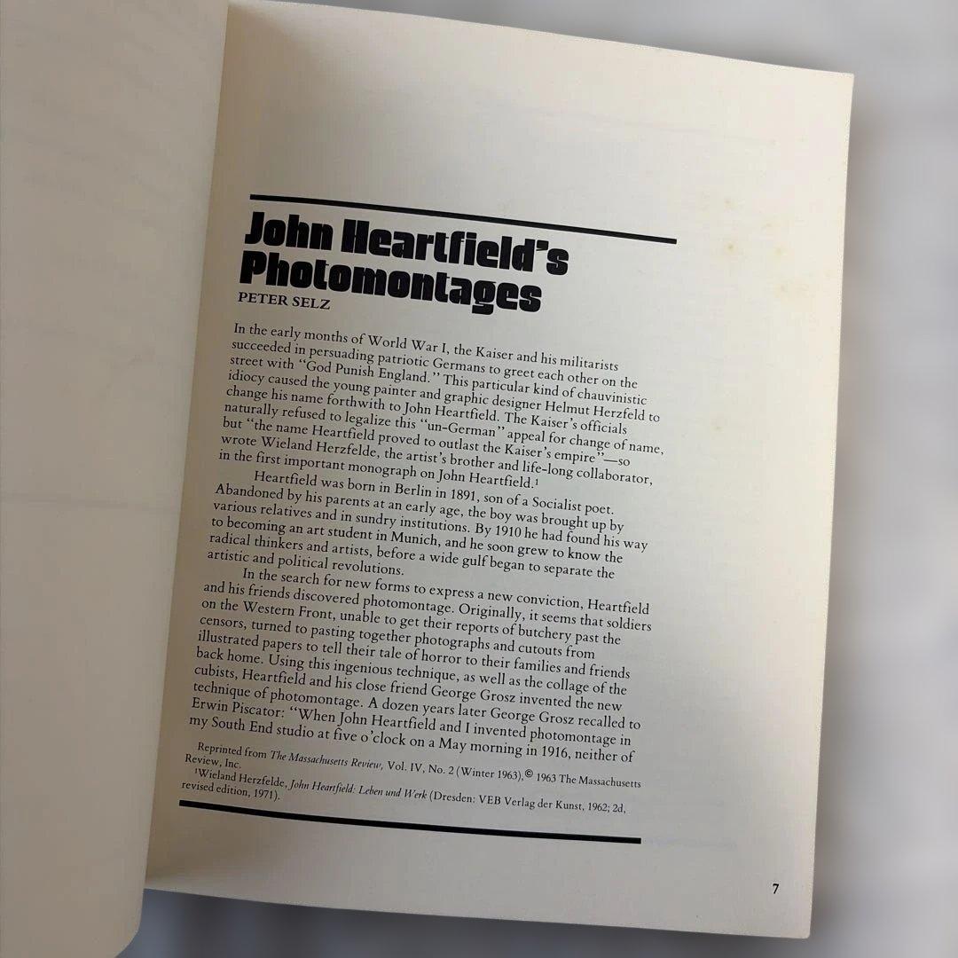 アート・デザイン・音楽 PHOTOMONTAGES OF THE NAZI PERIOD