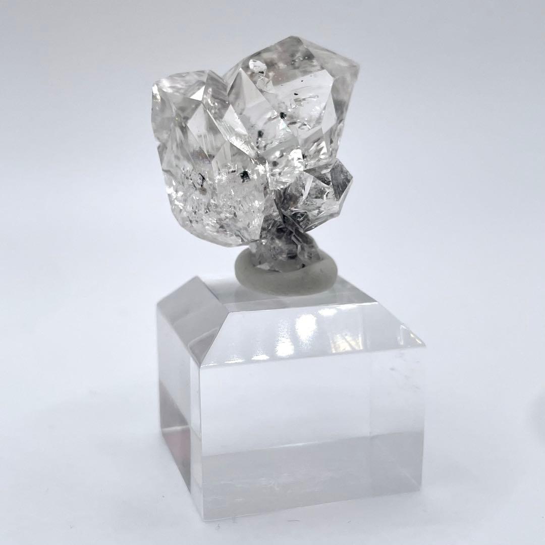 アメリカ ニューヨーク州 水晶(ハーキマークォーツ)