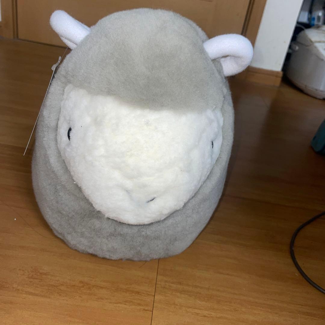 ムートン　羊型抱き枕