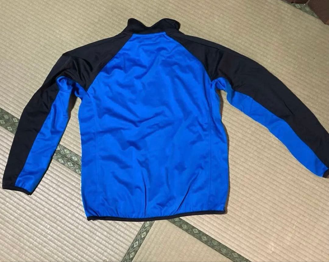 新品 オンヨネ　ミッドウェアジャケット　サイズ O