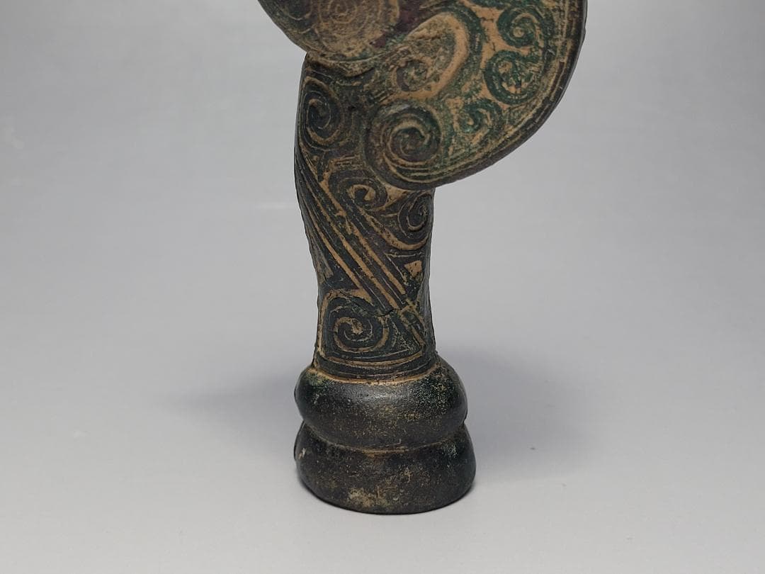 青銅製 陽刻鳥型文 刀柄 春秋戦国時代 高さ約15.7cm