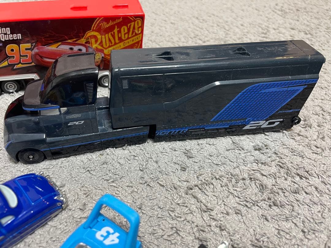 カーズ トミカ ミニカー トレーラーセット