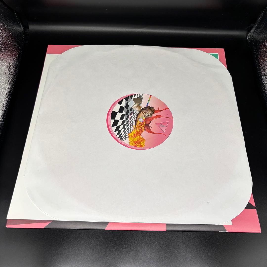 『Floral Shoppe』(フローラルの専門店) レコード