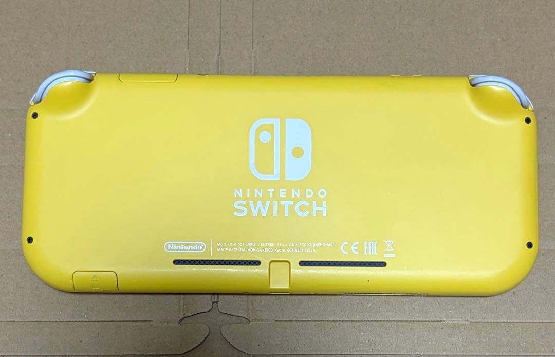 ニンテンドースイッチ ライト イエロー 本体のみ 中古 訳あり