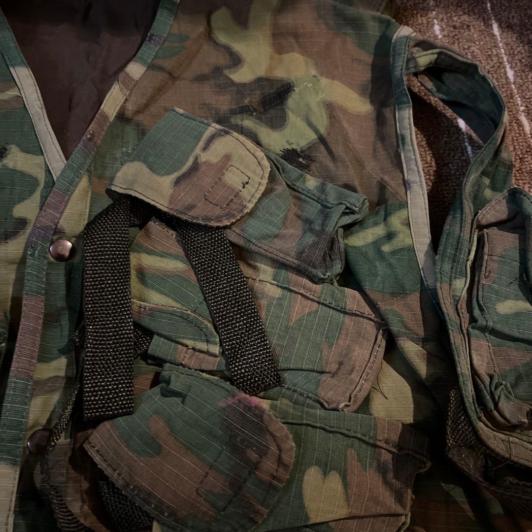 実物生地　ベトナム戦以降　SEALs ベスト　特殊部隊　米軍　補修あり