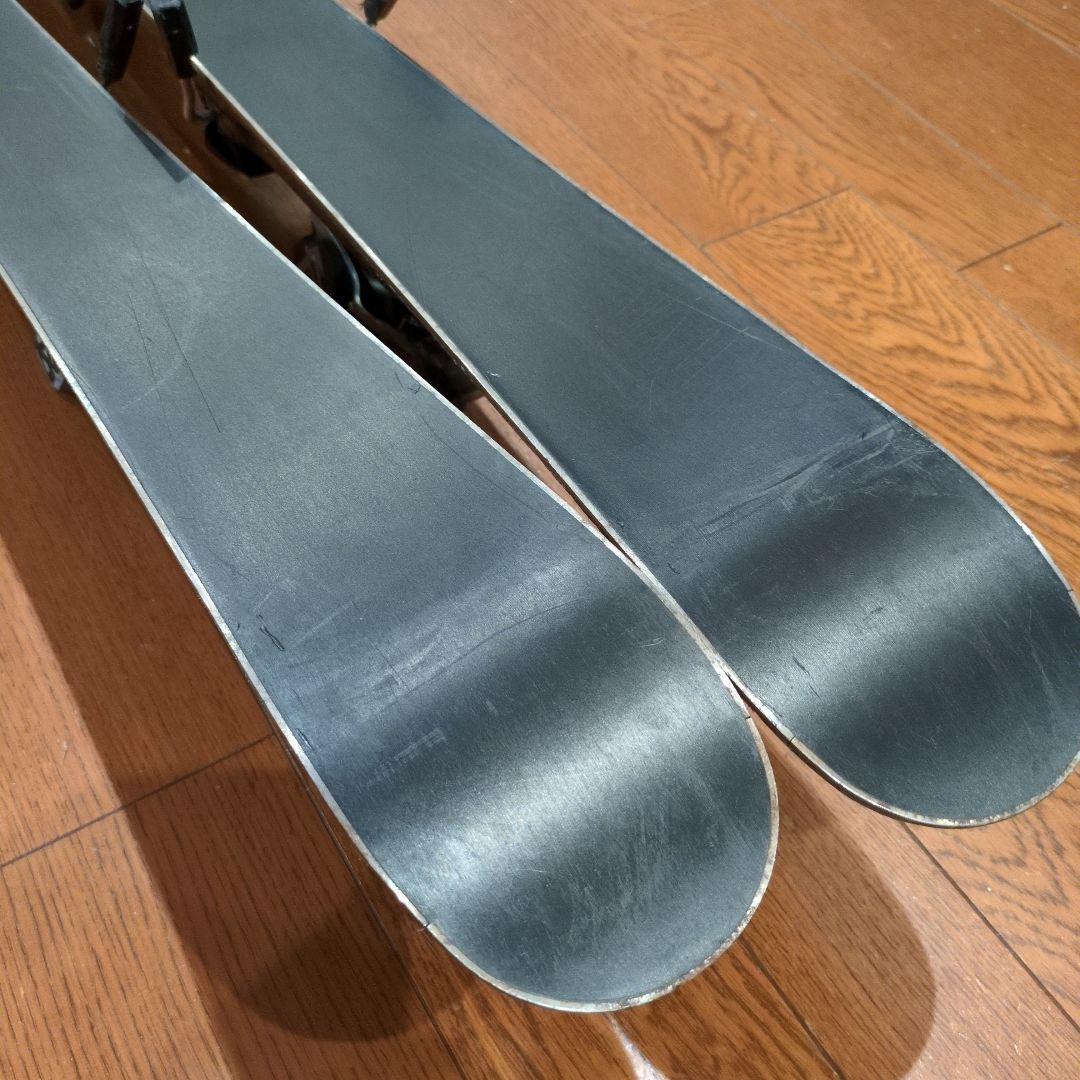 SALOMON SHORT KART 125cm ミッドスキー ①