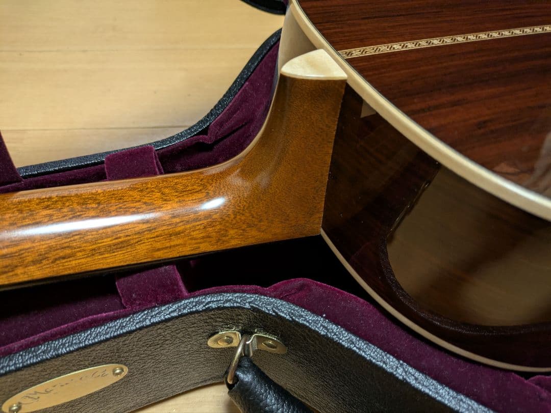 Martin 0012-28 Modern Deluxe 　保証期間内