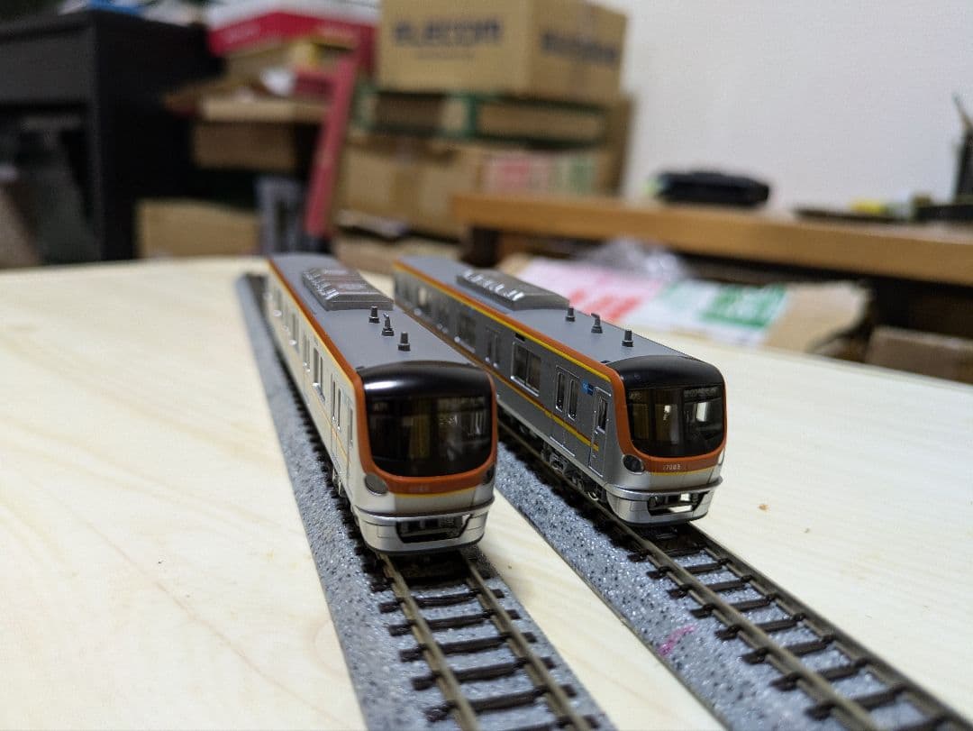 KATO東京メトロ有楽町、副都心線 17000系6両基本セット（ジャンク品）