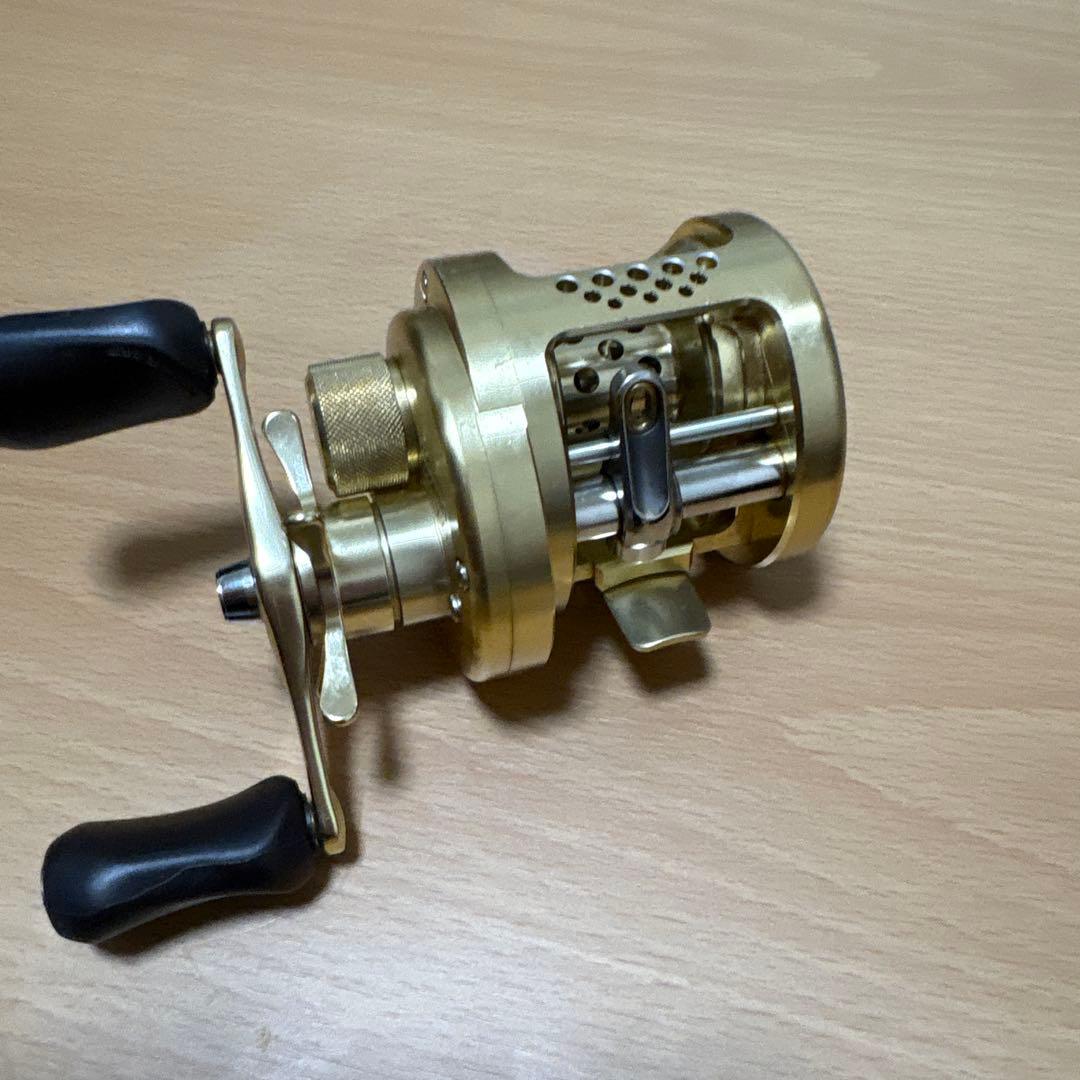 シマノカルカッタコンクエス100 CALCUTTA CONQUEST