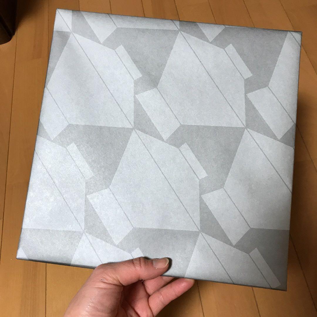 未開封　ギフト包装　山田平安堂　白檀　漆器丸皿大