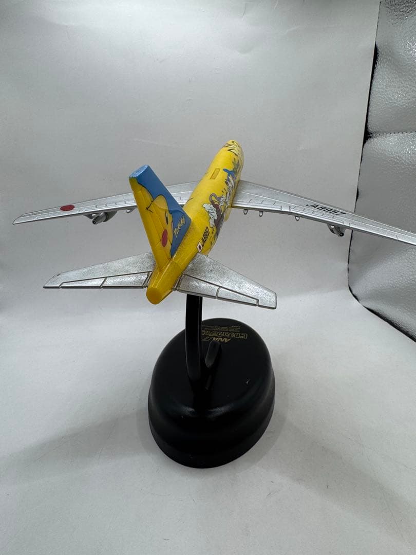 ANA ピカチュウジャンボ(ポケモンジェット) JA8957