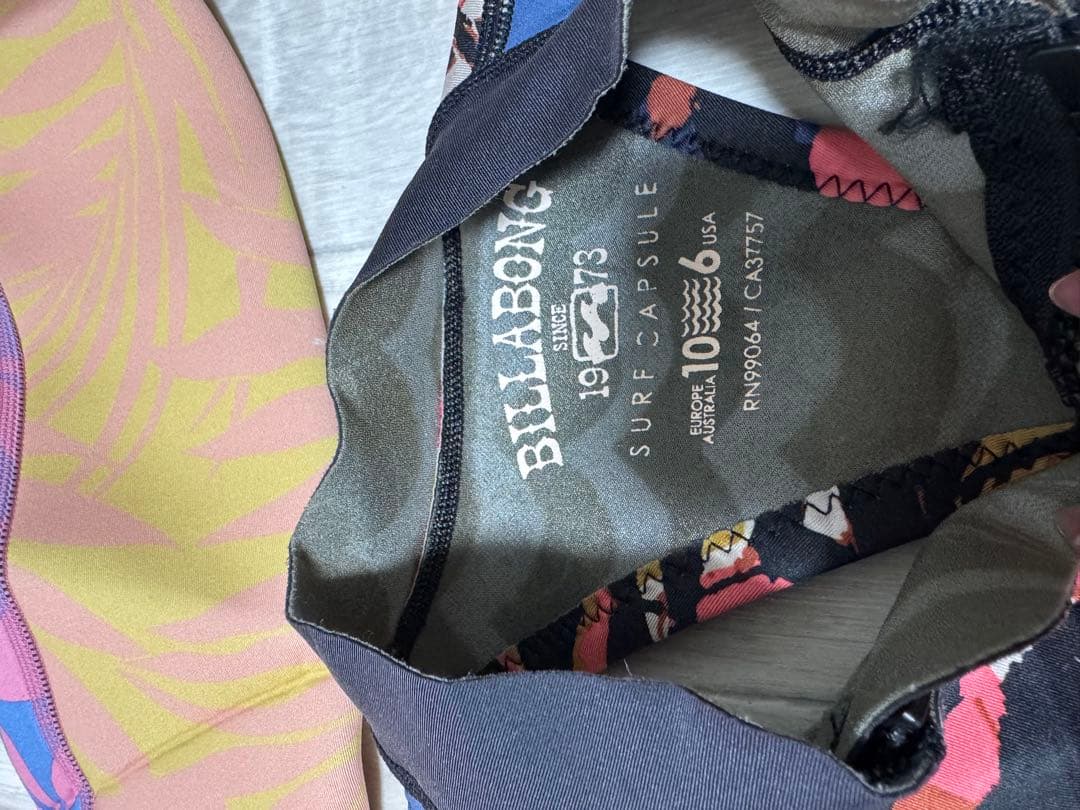 Billabong ウェットスーツ,ビキニ4点セット