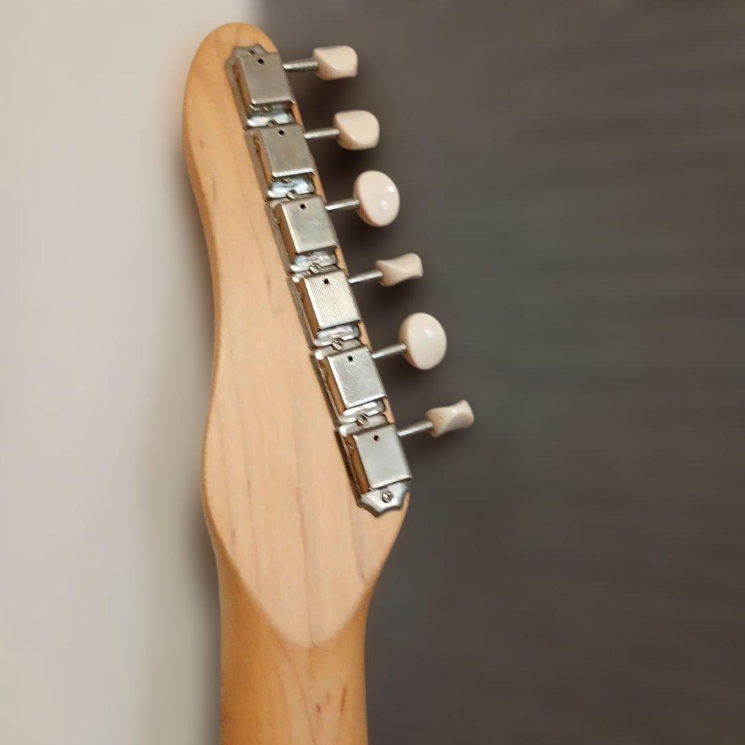 【週末値下】EKION 内蔵スピーカー付きエレキギター（エレアコ）　ジャンク