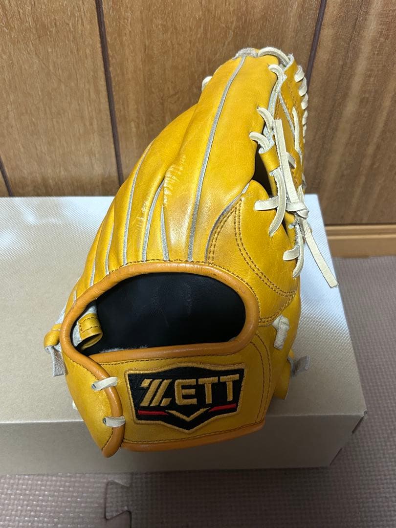 ZETTプロステイタス　二塁手、遊撃手用　硬式グローブ