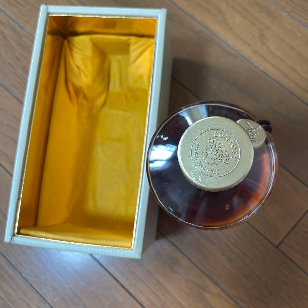 響 旧 裏ゴールドラベル 金キャップ 43％ 700ml