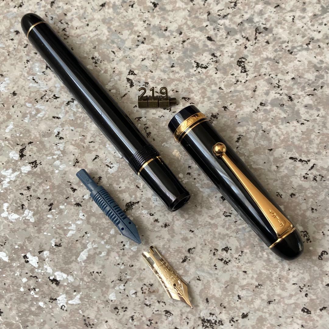 #219 オーバーホール済み パイロット PILOT CUSTOM 74 14k