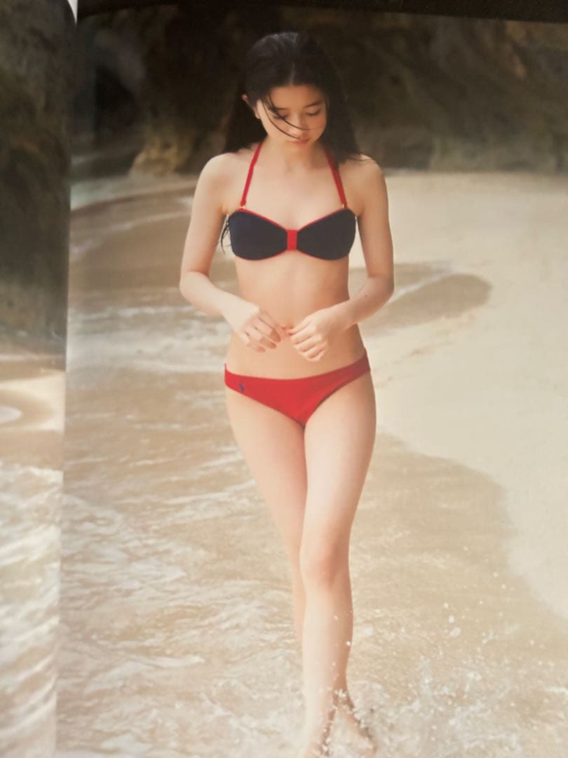 桜田ひより ひより日和 直筆サイン入り　ファースト写真集