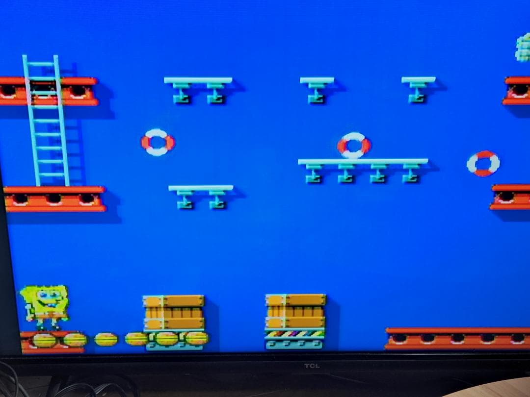 【未使用品】スポンジボブ　TVゲーム（外国製）レトロゲーム風