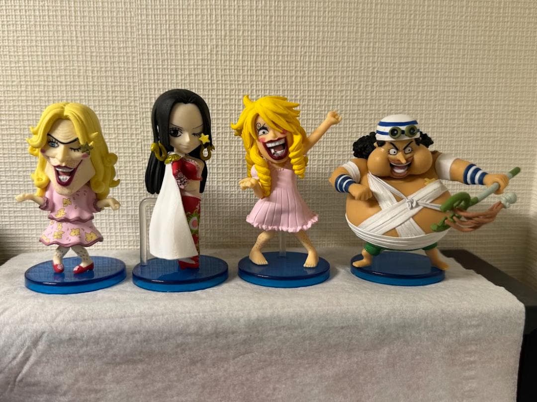 ワンピース　ワールドコレクタブルフィギュアVol.25&28　16体セット