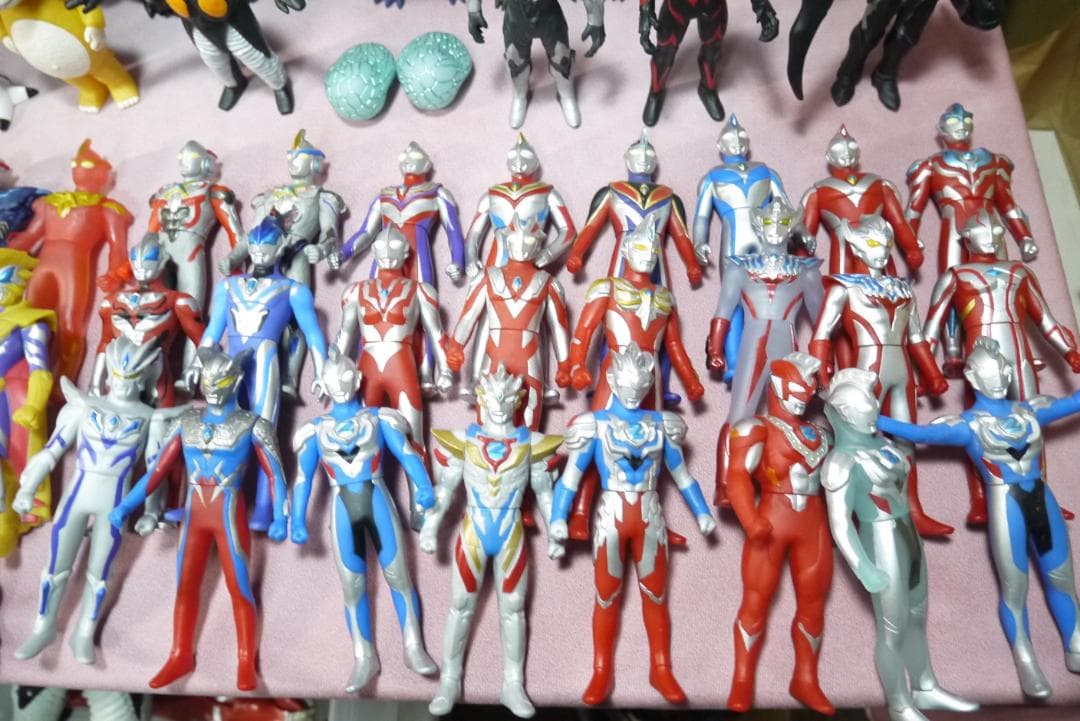 ウルトラヒーローシリーズ500　ウルトラ怪獣シリーズ500　ソフビ　106体