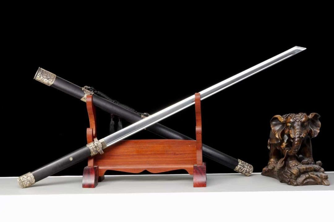 【雲龍唐刀】古兵器 武具 刀装具 日本刀　模造刀 居合刀 武士道 鑑賞用 美術刀