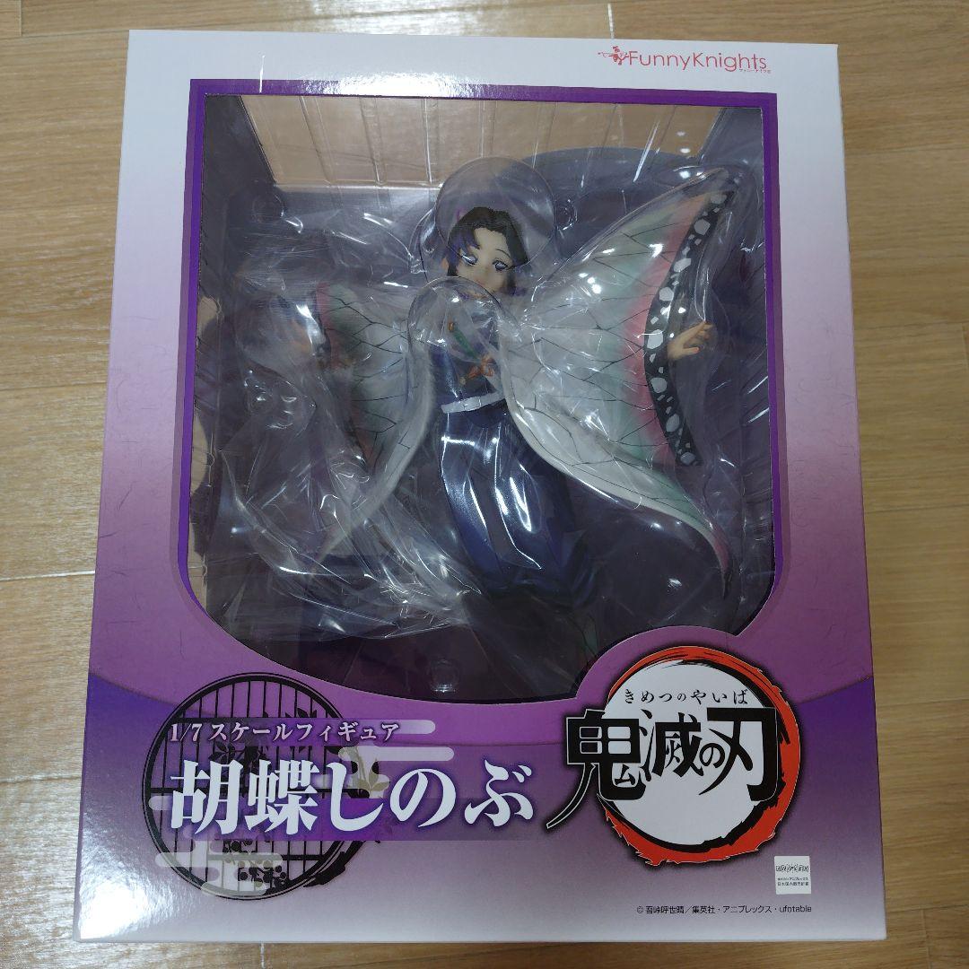 鬼滅の刃　胡蝶しのぶ　フィギュア