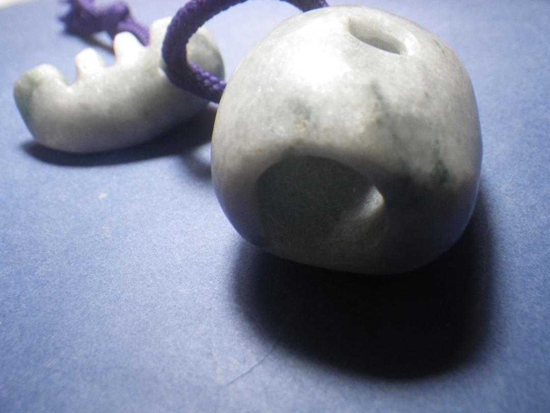 石笛 &勾玉 翡翠　２４０６１２－１