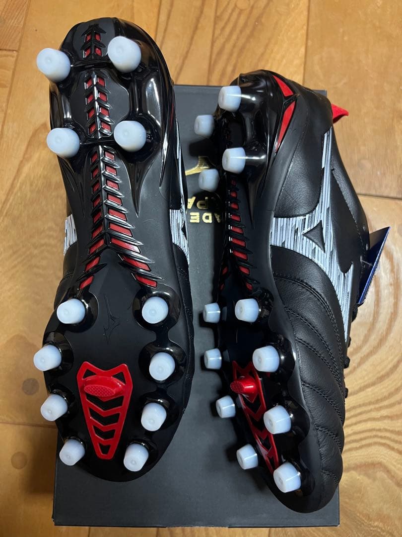 新品　超限定　大特価　ミズノ　モレリア ネオ4 JAPAN 25cm