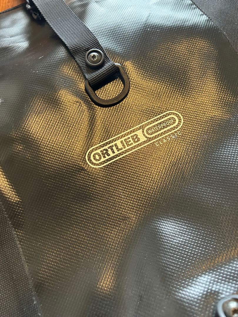 【良品】ORTLIEB 防水バッグ 中型 ブラック