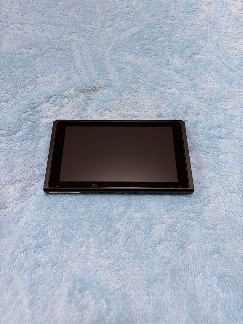 中古品 Nintendo Switch 本体 Joy-Con付き