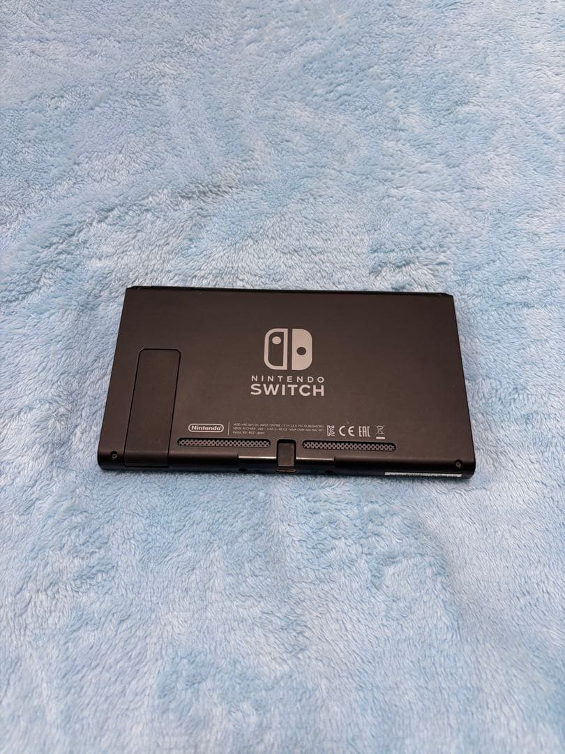 中古品 Nintendo Switch 本体 Joy-Con付き