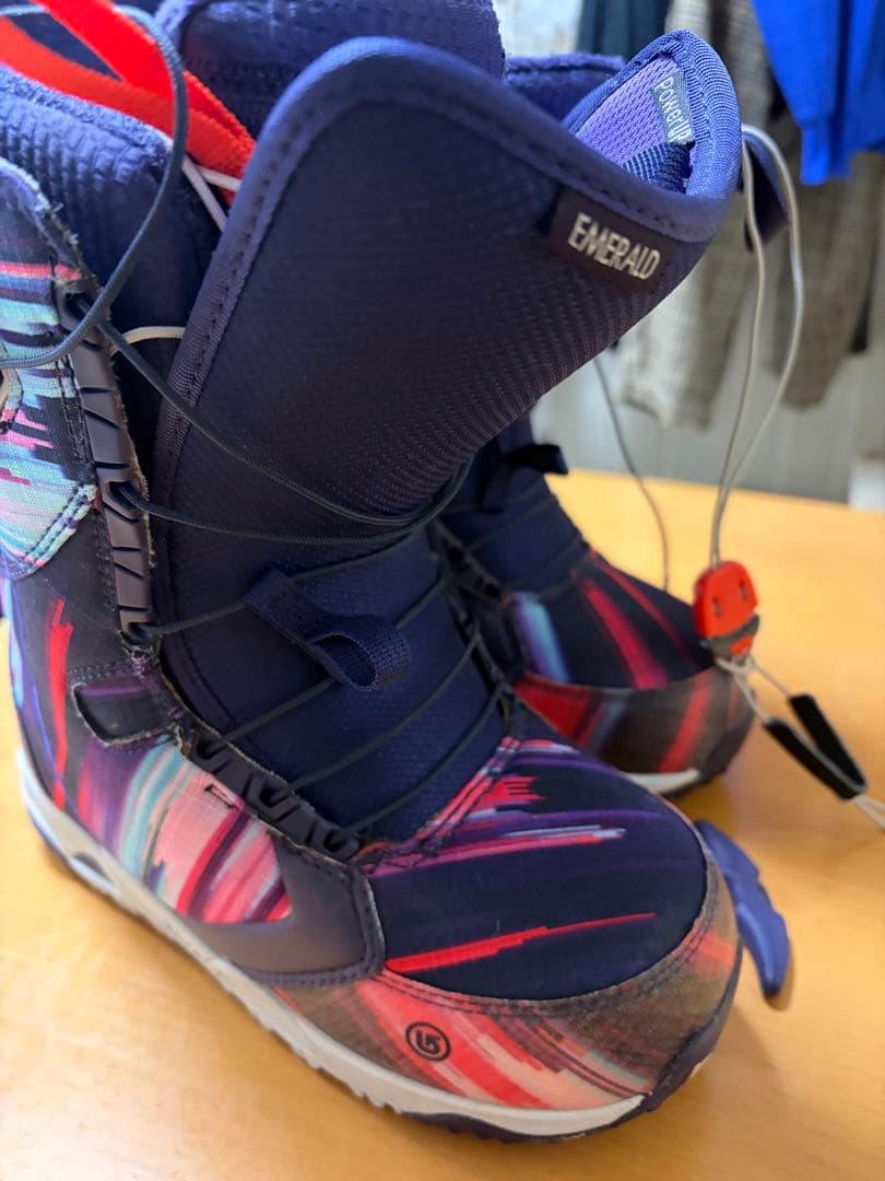 スノーボード Burton EMERALD