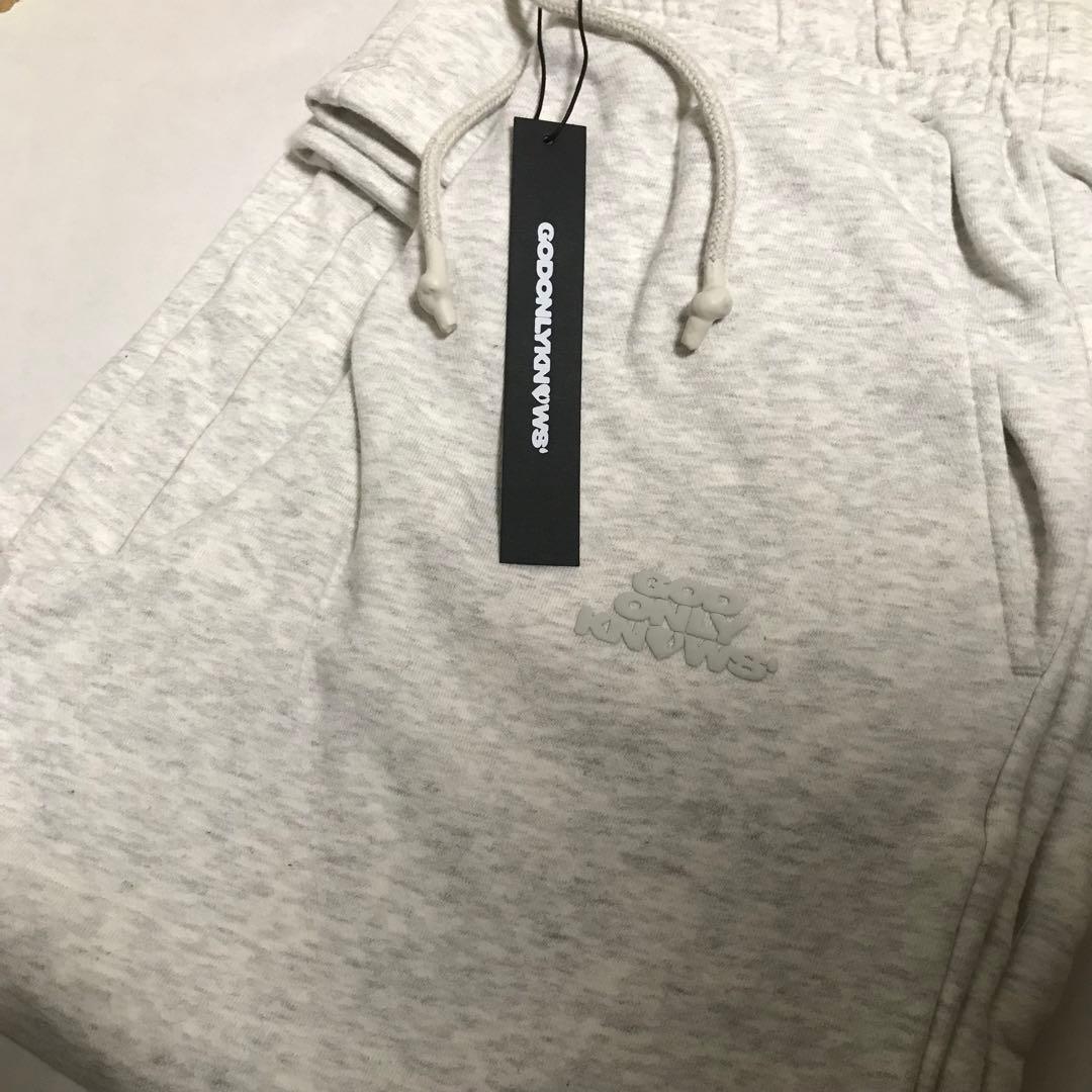 岩田剛典　GODONLYNOWS スウェットパンツ　ホワイト　S