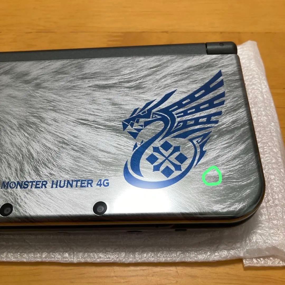 美品CAPCOM モンスターハンター4G スペシャルパック 3DSLL