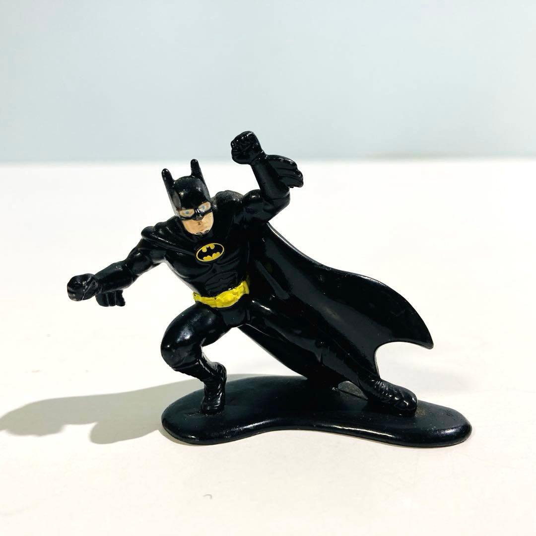 バッドマン リターンズ 1992 当時物 ダイキャストメタル製? フィギュア5体