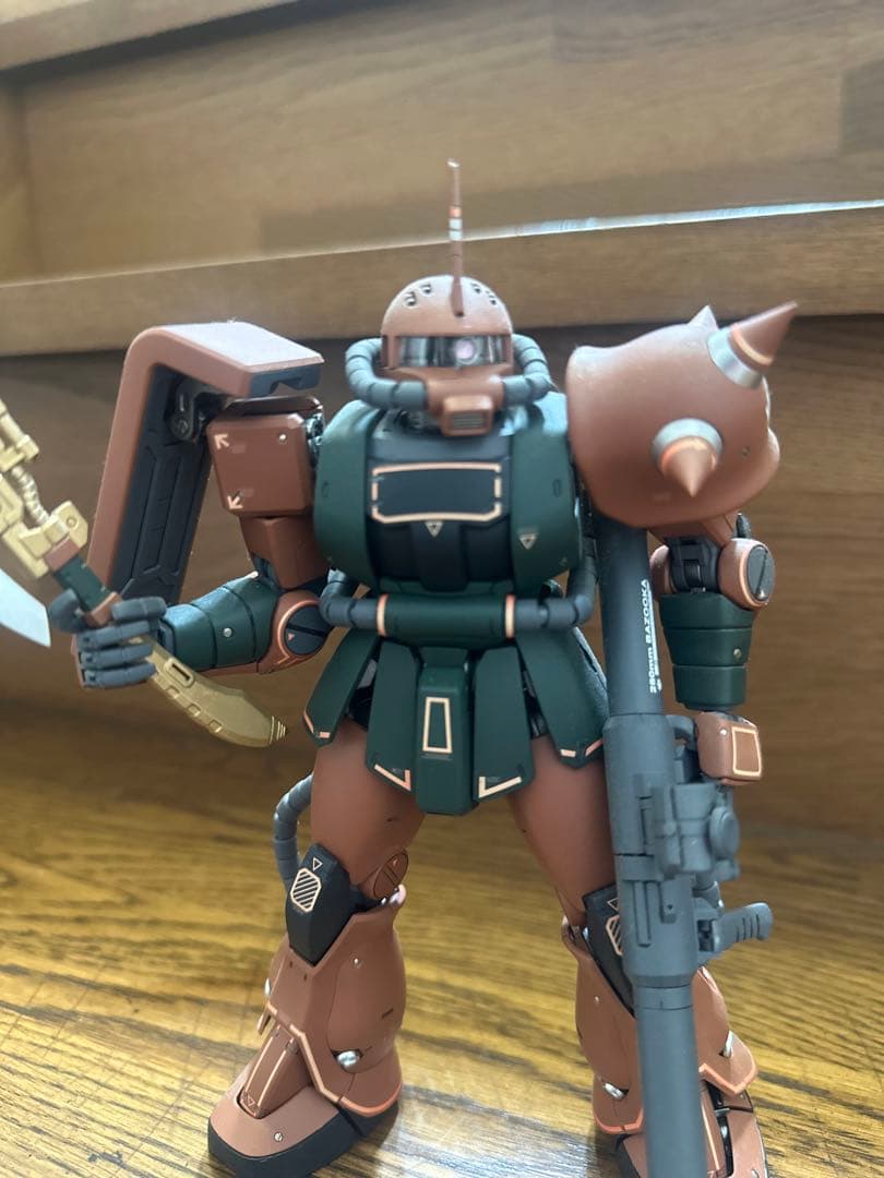 MG ガルマ専用ザク　完成品