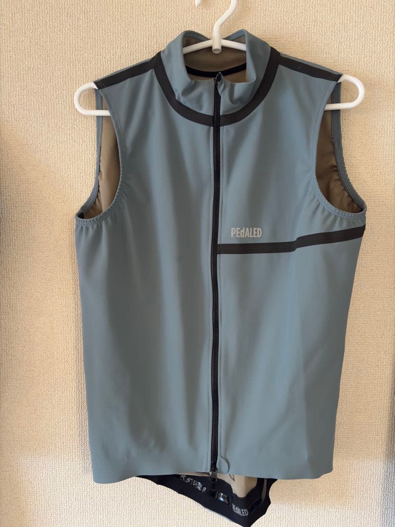 とうまPEGALED サイクルジレ・ソックス・ビブショーツセット