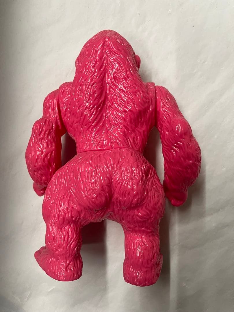 マルサン　ウルトラ怪獣シリーズ　ジャイアントゴリラ　復刻　ソフビ　ピンク