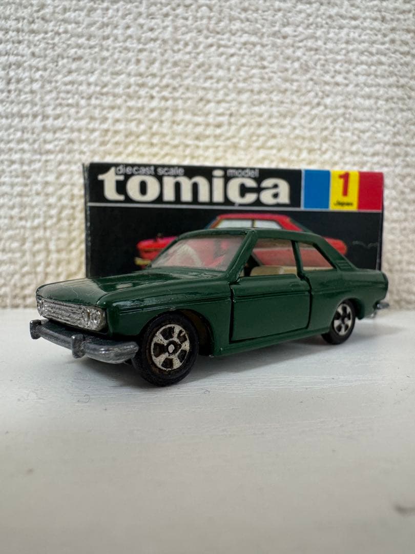ミ*レ様 激レア！最初期トミカ ブルーバードSSSクーペ
