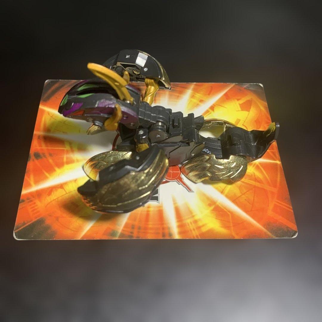 【値下げ中❗️】爆丸　覇(シス)タヴァネル