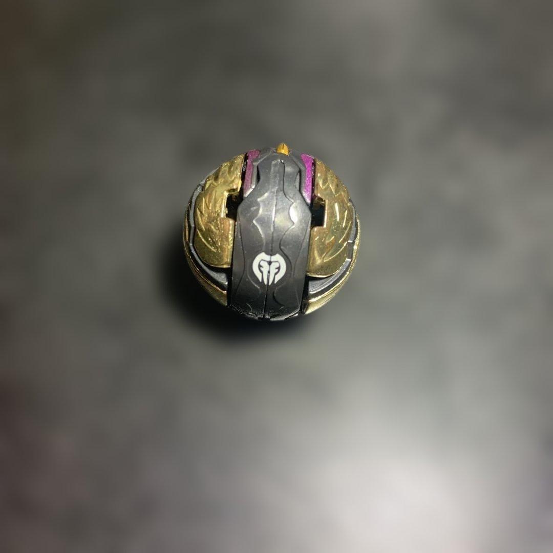 【値下げ中❗️】爆丸　覇(シス)タヴァネル