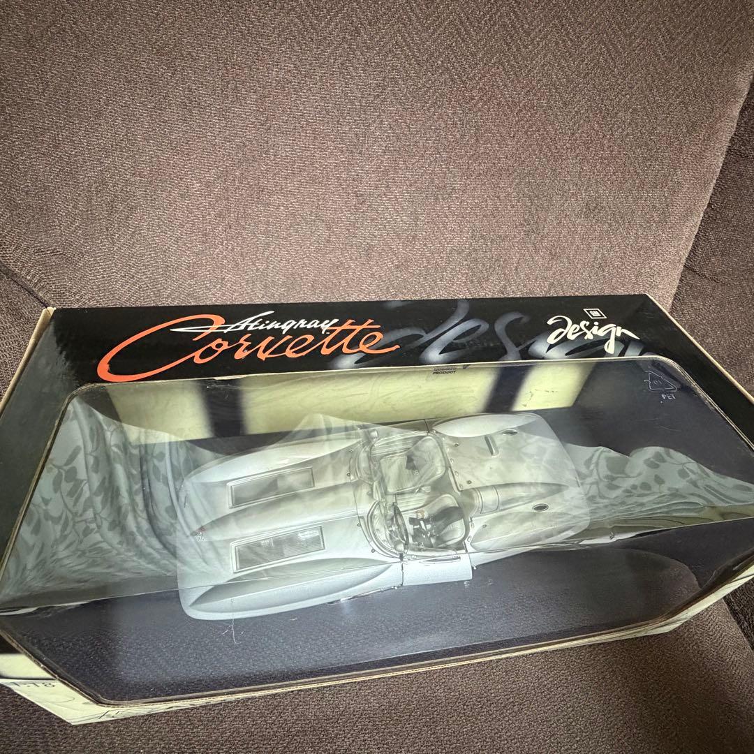 1:18 ミニカー corvette スティングレー AUTOART