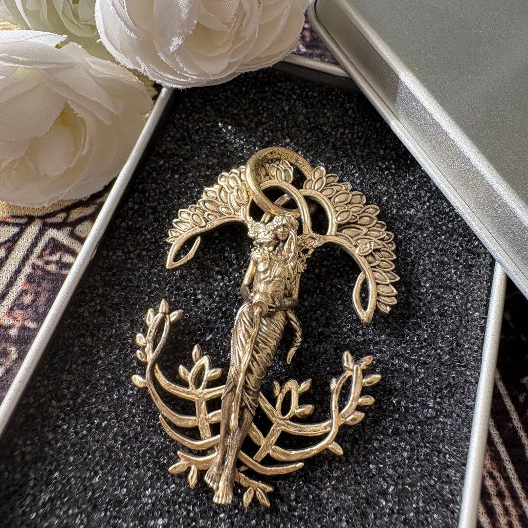 エルデンリング　黄金樹の恩寵 +2